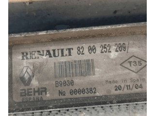 Интеркулер 8200685747, 8200252209 Renault Clio II