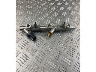 Vstřikovací lišta 06E130089AF Audi A8 S8 D4 4H CREC