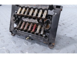 Ящик предохранителей (комплект)    A1235400350, 1235400350   Mercedes-Benz 200 300 W123