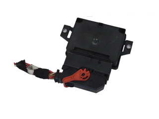 Блок управления заднего тормоза (EMF) A2469003014, A2469017905   Mercedes-Benz GLE (W166 - C292)