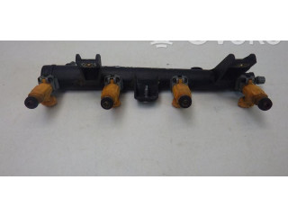 Топливная рампа 9655833580   Citroen C3  