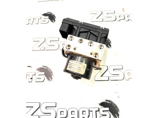 Блок АБС 2496945, 10020402824 Volvo V70 2000 - 2004 года