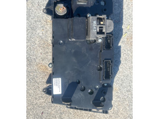 Блок управления климат-контролем 30746022, 07W01E05 Volvo V70