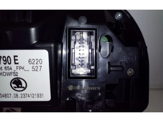 Панель приборов 654920790E, A3C1077090200   Skoda Kamiq       