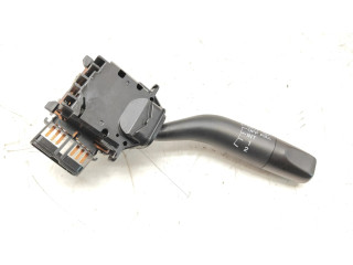 Ручка стеклоочистителей 17B122 Mazda 626