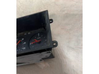 Přístrojová deska Volvo 240 1985 1348058