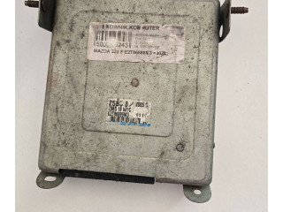 Блок управления двигателя E2T86886M3, Z5B518881C   Mazda 323
