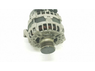 Генератор 30659131, 0125811005   Volvo V60 2.0     