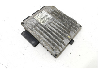 Блок управления двигателя 8200911566, 8200976242   Renault Twingo II