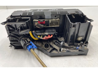 Блок управления климат-контролем    Volkswagen Caddy