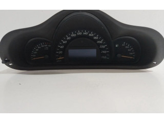 Přístrojová deska Mercedes-Benz CLK AMG A208 C208 2002 A2035404111