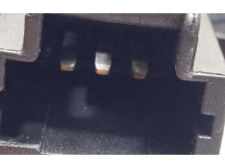 Двигатель стеклоочистителя заднего стекла 9819900080, 0390205114   Citroen C3