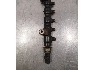 Vstřikovací lišta 9654592680   Volvo V50     