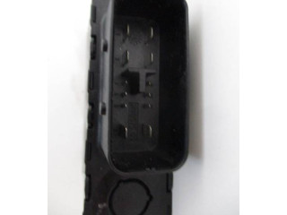 Įtampos keitiklis/ keitimo modulis