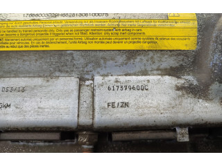 Подушка безопасности для колен A1768600302   Mercedes-Benz A W176