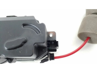 Zámek zadních dveří A1647400635 Mercedes-Benz ML W164 2010