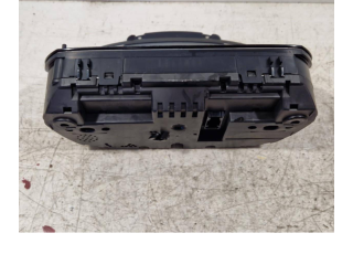 Přístrojová deska BMW 1 E81 E87 2004 150037091, 6947136