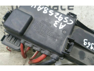 Блок предохранителей 1J0937550, 0090012 Audi A3 S3 8L