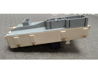 Блок предохранителей  46558758, 50513019   Alfa Romeo GT    