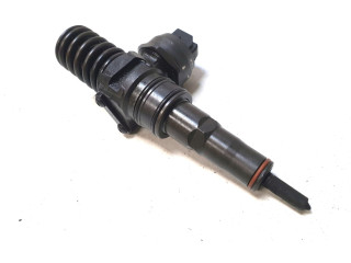 Vstřikovač 036130073AJ Audi A4 S4 B6 8E 8H AVB