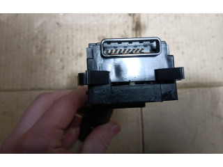 Ручка стеклоочистителей 17d714 Mitsubishi Colt