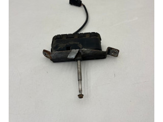 Моторчик стеклоочистителя 0390206217, 0390206217    Volvo S80