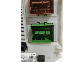 Блок предохранителей 31412969, 31412969   Volvo V70    