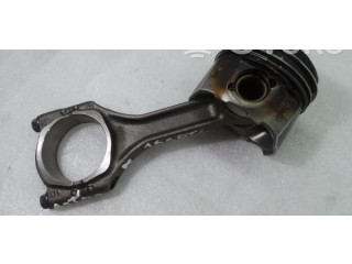 Píst 0687776302, GM419 Opel Astra K