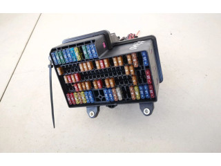 Блок предохранителей Volkswagen Phaeton