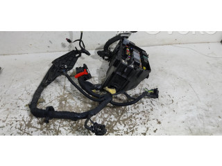 Блок предохранителей 31473880 Volvo XC40