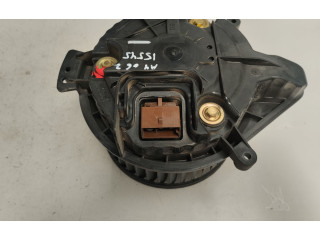 Вентилятор печки Audi A4 Allroad