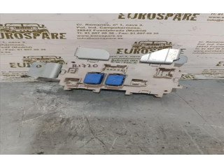   Pojistková skříňka    Nissan Murano Z51 2010