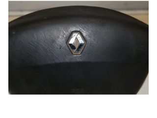 Подушка безопасности водителя 8200676895   Renault Trafic II (X83)