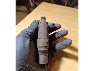 Vstřikovač 028130201B Volkswagen Vento