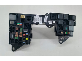 Блок предохранителей AX23-14290-AHA Jaguar XF X250