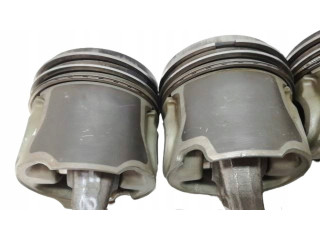 Píst Hyundai H-100 pro naftový motor 2.5