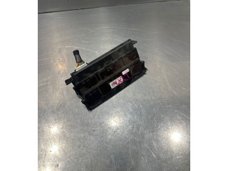 Дисплей    941011P001   KIA Venga