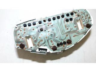 Панель приборов 0p0179001, 0p-0179-001 Mitsubishi Carisma