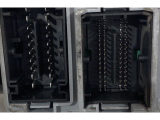 Блок предохранителей 00518690940, 00518690940 Fiat Grande Punto