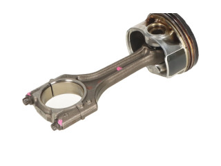 Шатун 06H198401D Volkswagen Golf VII