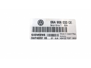 Řídící jednotka 06A906033CE, 5WO4020703 Volkswagen Touran I 2004