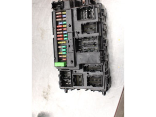 Блок предохранителей HU5T15604 Ford Ranger