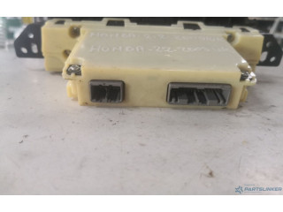 Блок управления климат-контролем Honda Accord