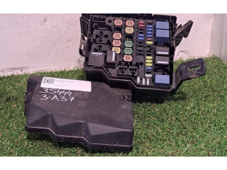 Блок предохранителей EV1T14K012, EV1T14K012 Ford B-MAX