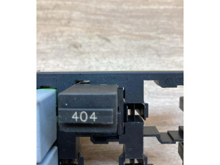   Pojistková skříňka 1T1937503A   Volkswagen Tiguan 2007