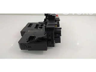 Pojistková skříňka 2049009101 Mercedes-Benz GLK (X204) 2012