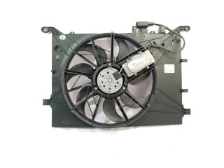 Вентилятор радиатора 30645148 Volvo S60