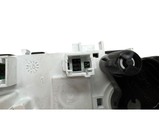 Блок управления климат-контролем 96722483ZD, E1063173   Peugeot 2008 I