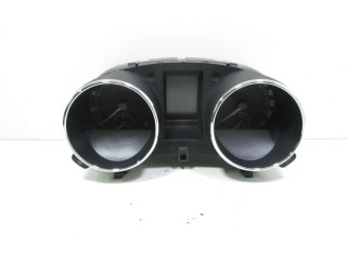 Панель приборов 5L0920800G   Skoda Yeti (5L)       