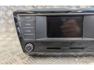 Радио/ проигрыватель CD/DVD / навигация    3V0035869B   Skoda Superb B8 (3V)